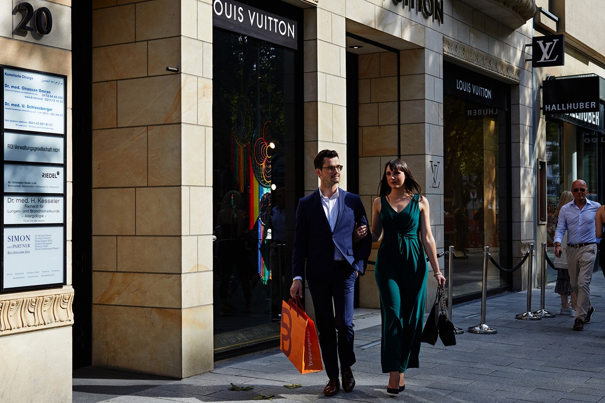 خیابان کونیگزآله (Königsallee)