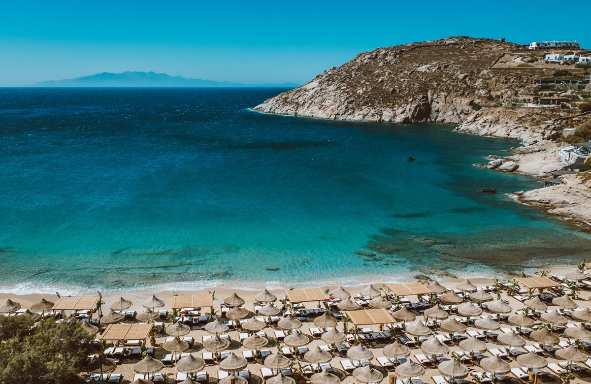 ساحل آگیا آنا (Agia Anna Beach)