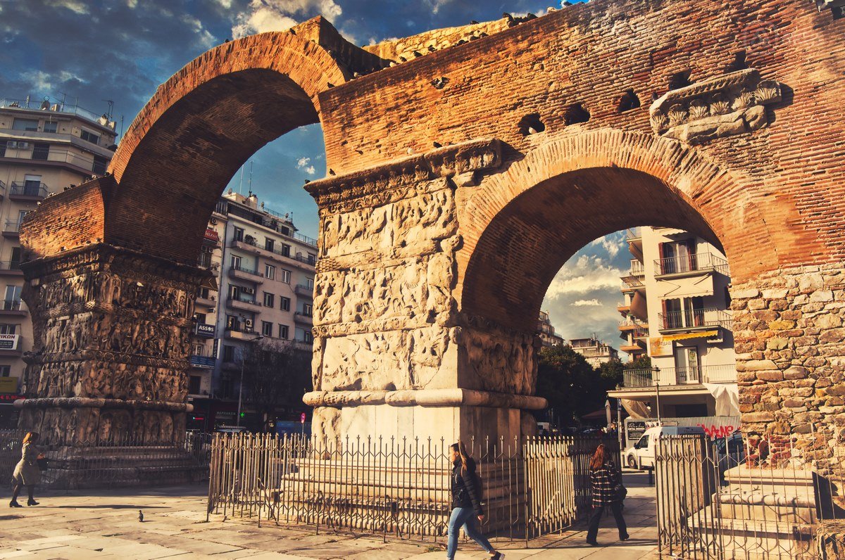 طاق گالریوس