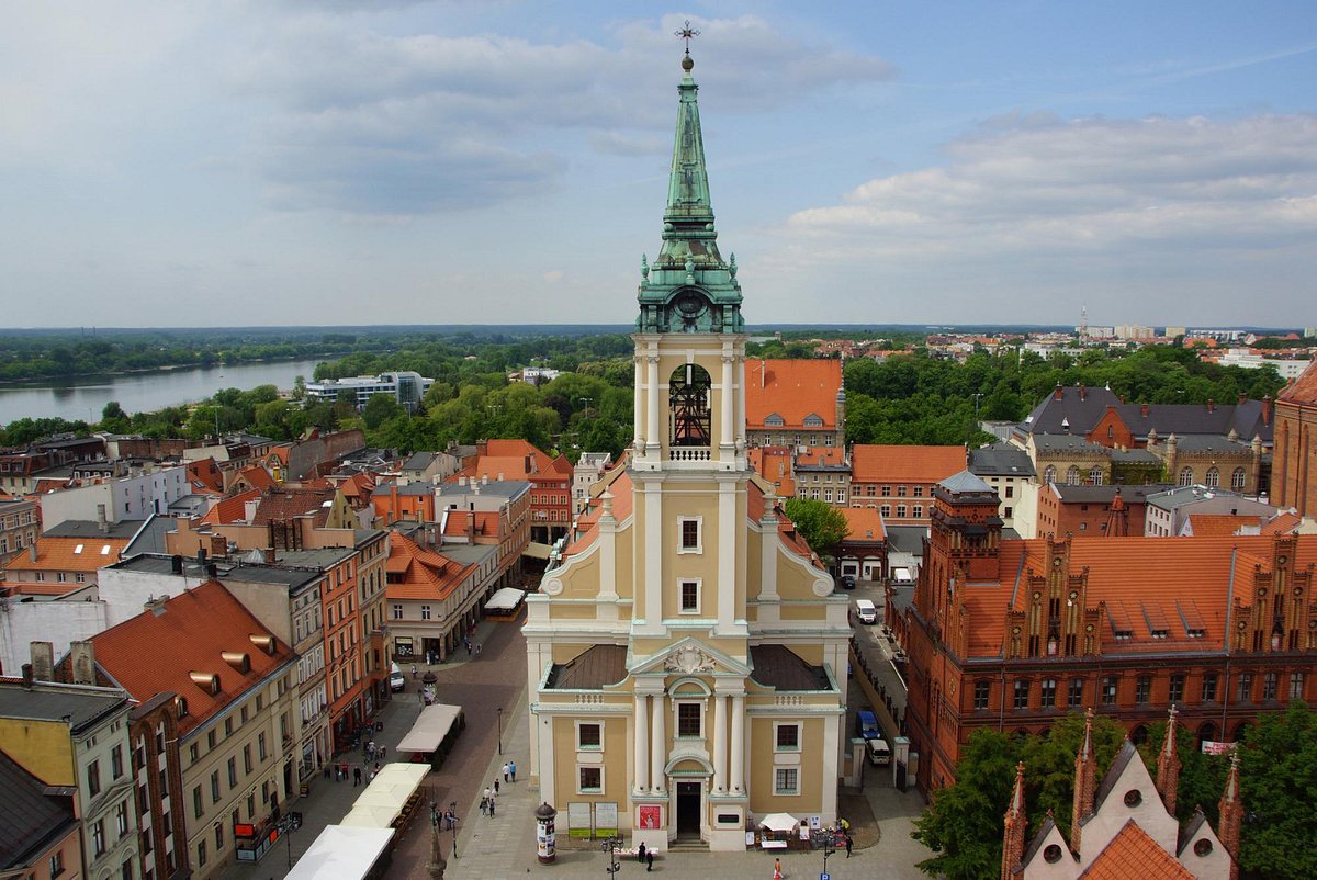 تورون: زادگاه کوپرنیک و شهر آجری